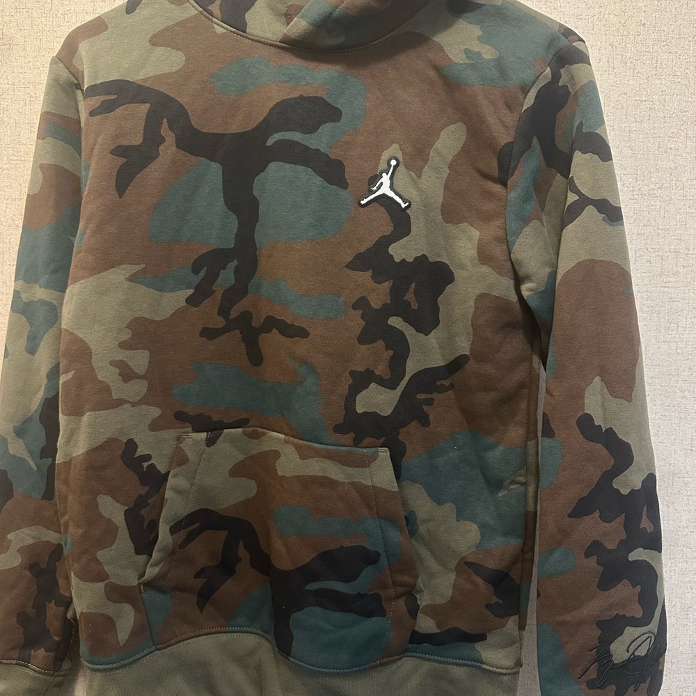 🔥 NEW Jordan Big Kids' (Boys') Pullover Fleece Hoodie CAMO Sz LARGE 12-13 YEARS